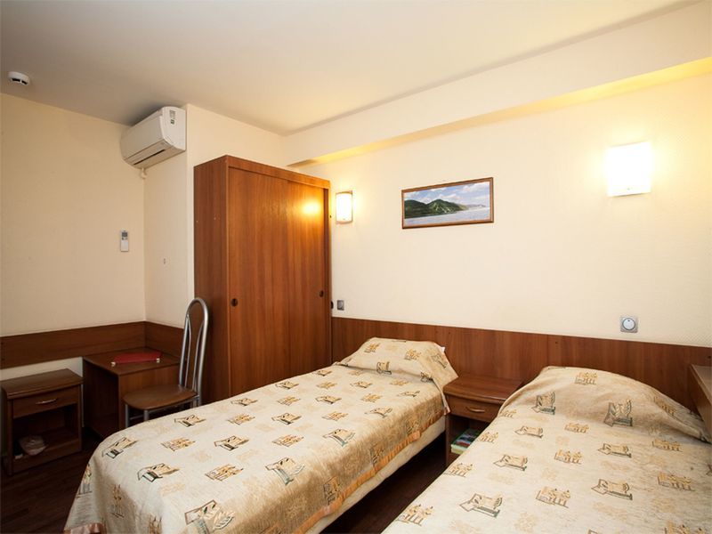 Oktyabrskaya Hotel Samara Room photo